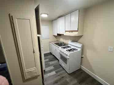 Gayle Apartments 1 Bedroom Units