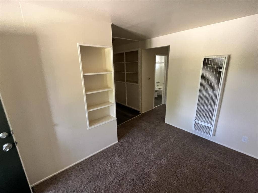 Gayle Apartments 1 Bedroom Units