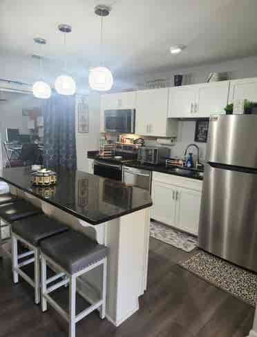 Private bed/bath - Pooler, GA