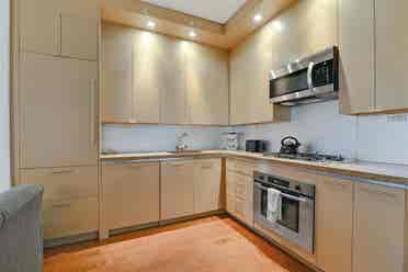Furnished Room in Midtown Manhattan