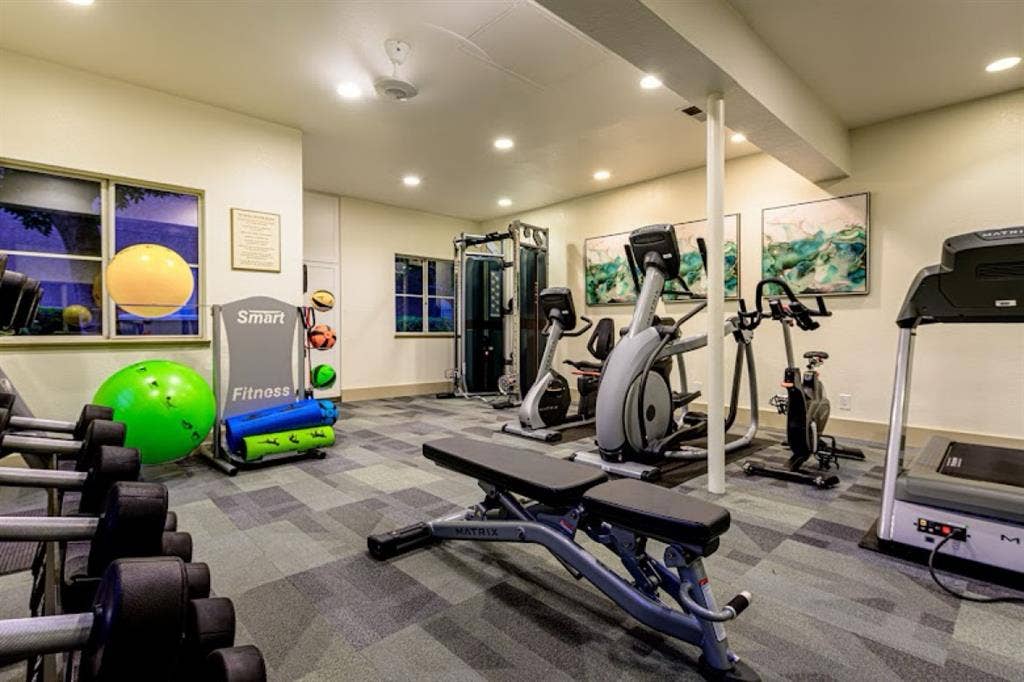 OC SPACIOUS BA UTILITIES INCLD