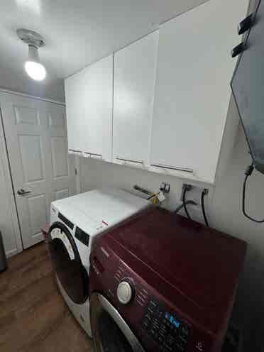 Modern room all utilities included
