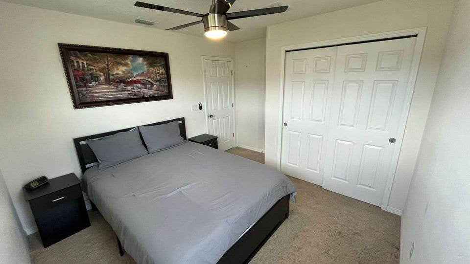 AVAILABLE ROOM IN KISSIMMEE