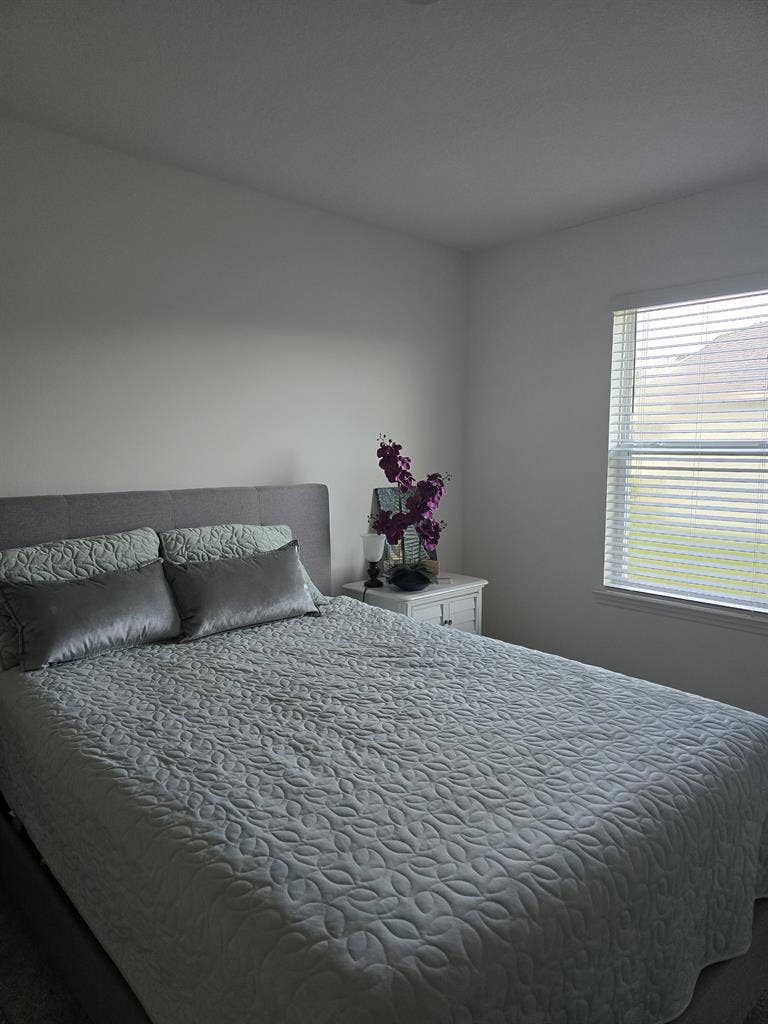 Room in Quiet Home $/month