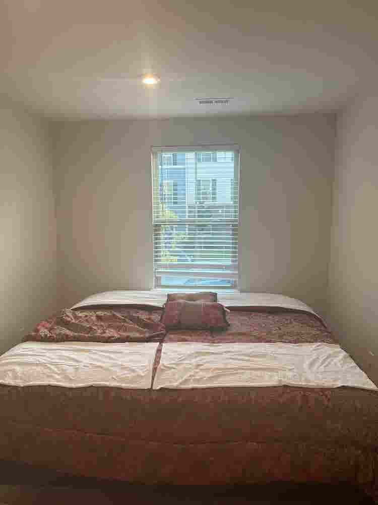 4 BR in Cary