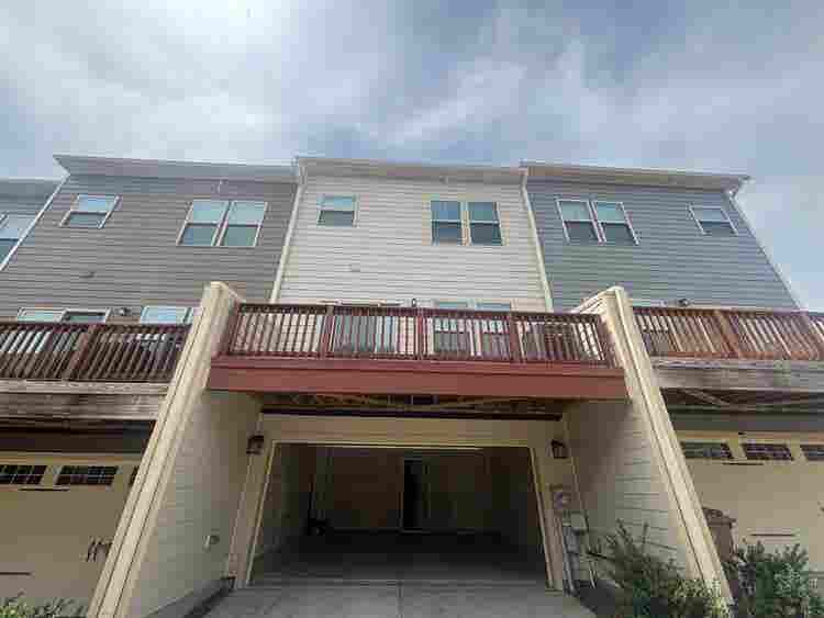 4 BR in Cary