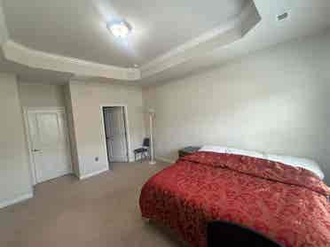 4 BR in Cary