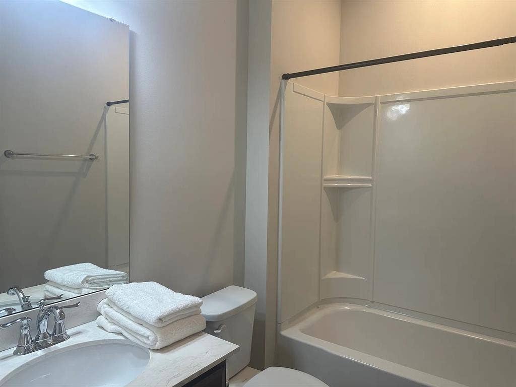 4 BR in Cary
