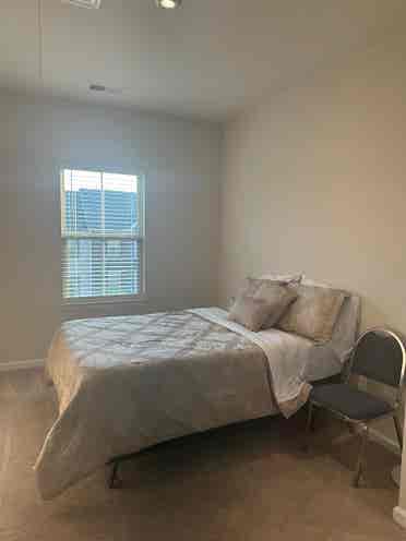 4 BR in Cary