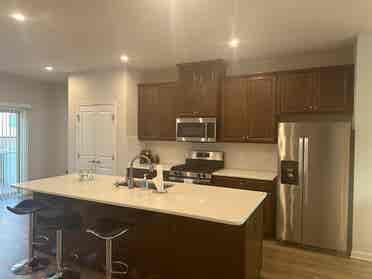 4 BR in Cary