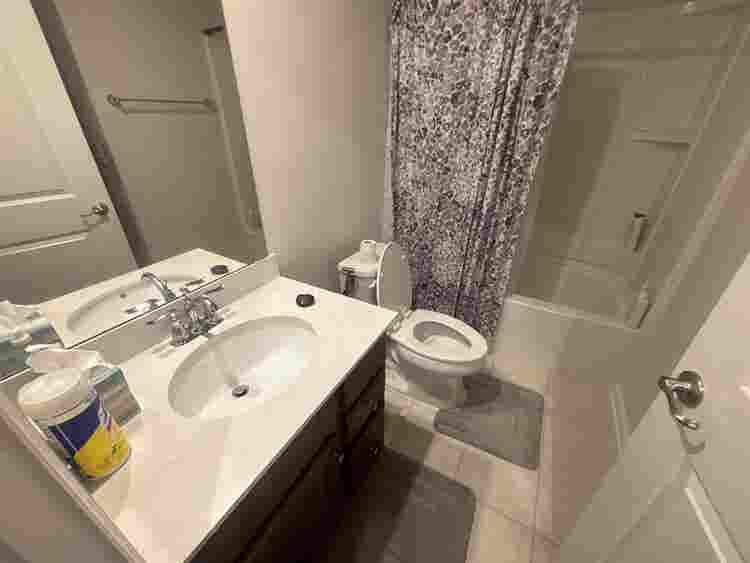 4 BR in Cary