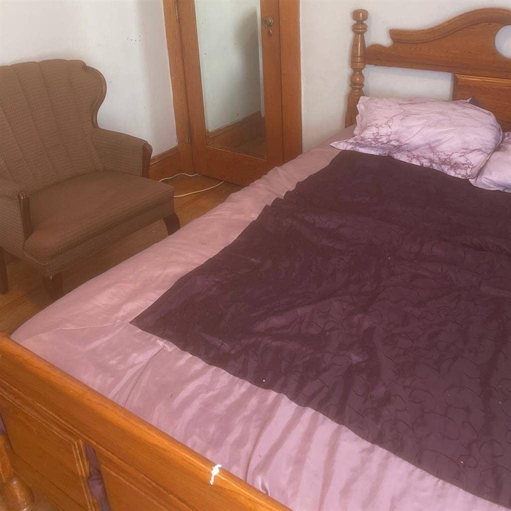 I have a room availablee