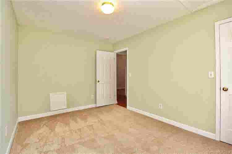 3 BR in Charlotte