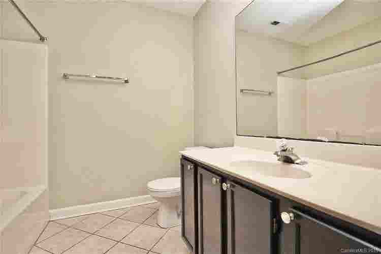 3 BR in Charlotte