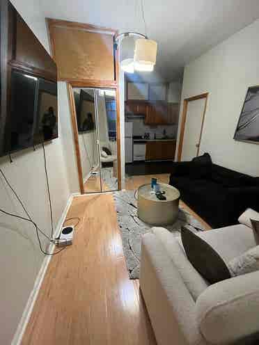 🌸Spacious Room w/ Private Bath🌸