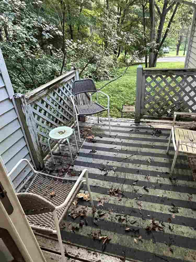 Looking for a roommate, great place