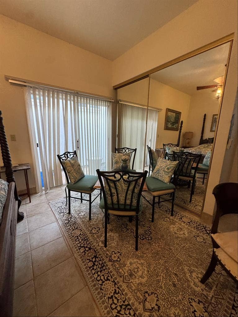Bedroom for rent in a big housee