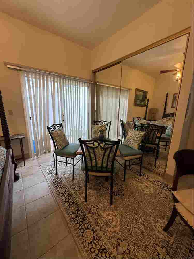 Bedroom for rent in a big housee