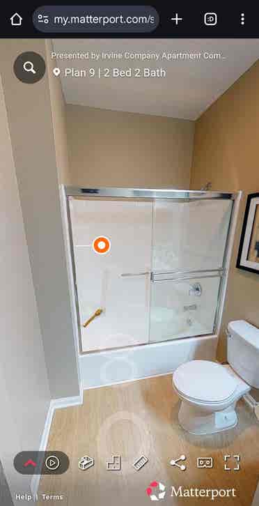 Share Dual Master Apartment
