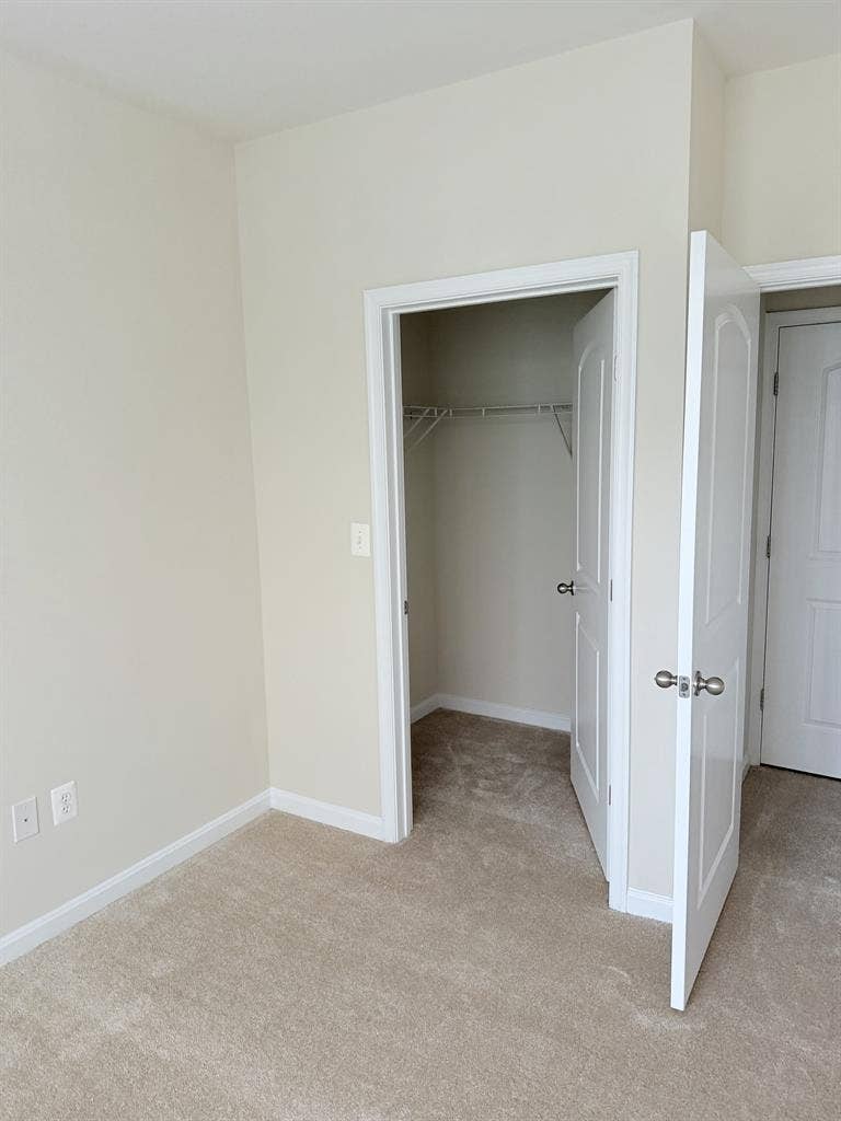 Private Room in luxury community