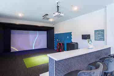 Top-Floor 2BR with Amenities
