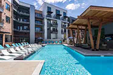 Top-Floor 2BR with Amenities