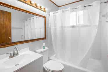 Private room for rent