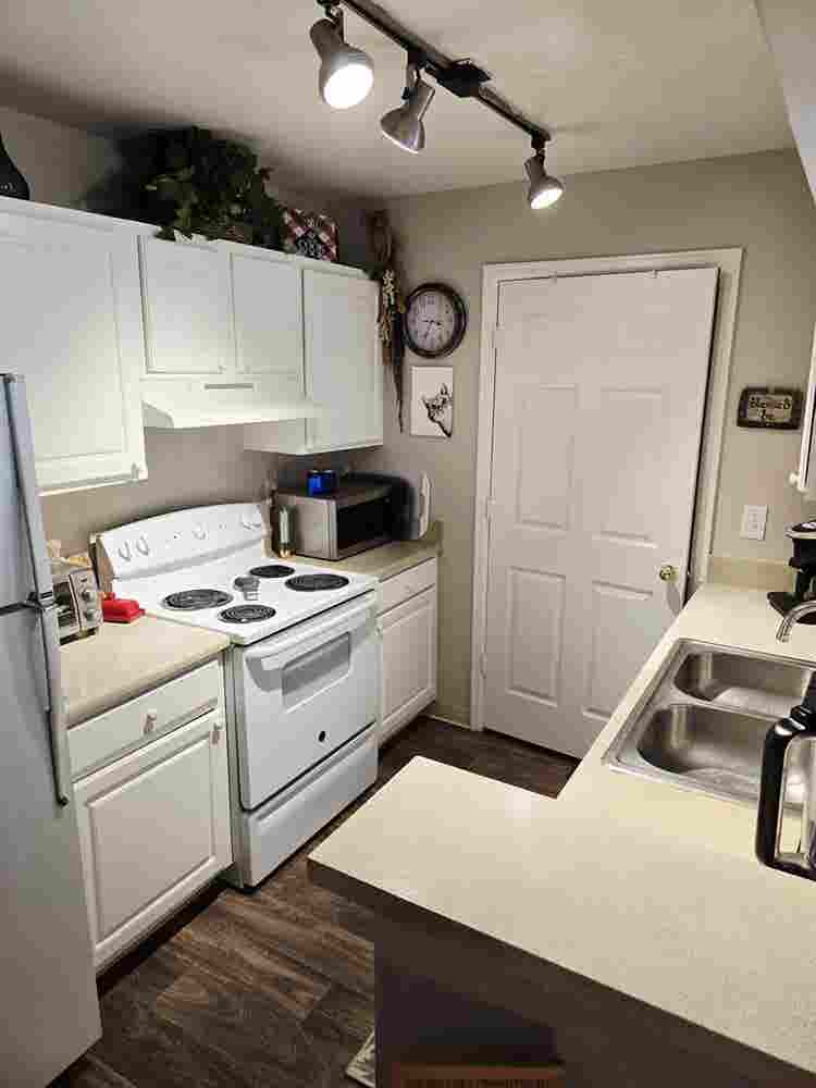 Room for rent in North Denver area