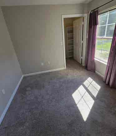 Room for rent in North Denver area