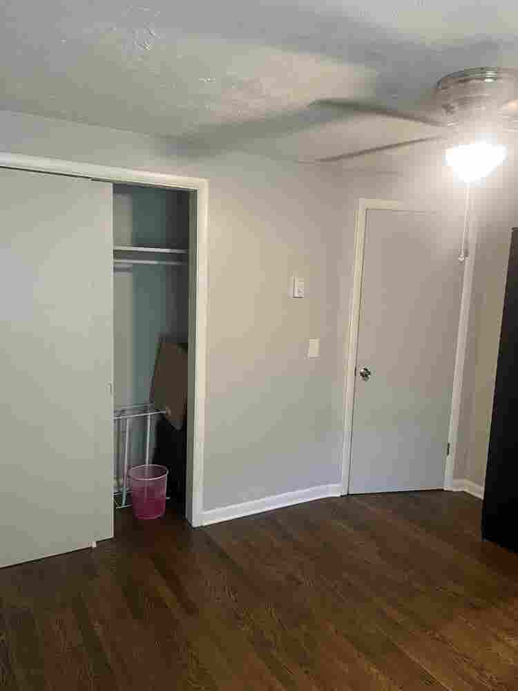 Roommate needed for 2 bedroomm