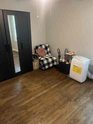 Roommate needed for 2 bedroomm