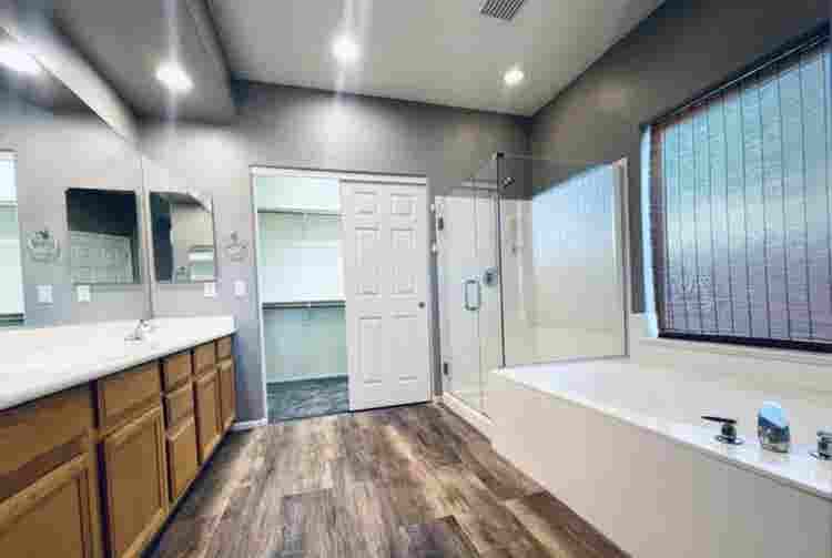 Private Master Bedroom in Goodyear