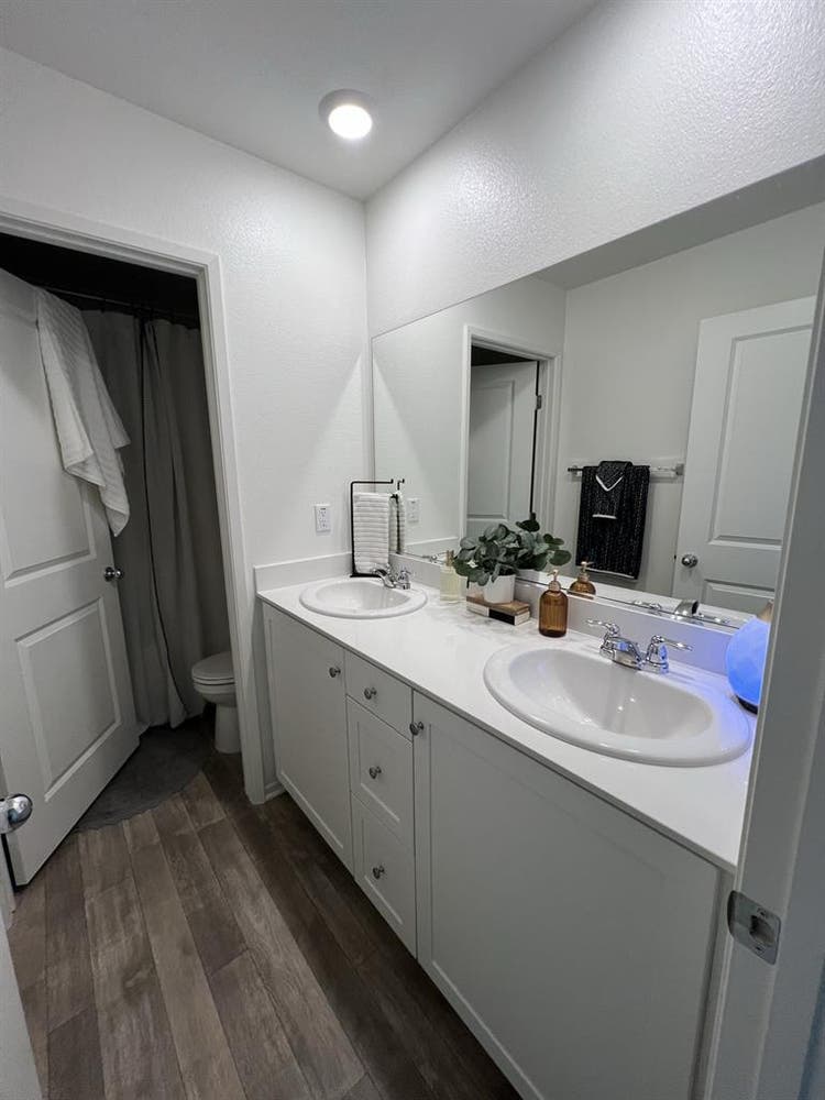 Private Room for Rent in New Home