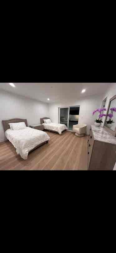 Luxury Housing Private & Shared
