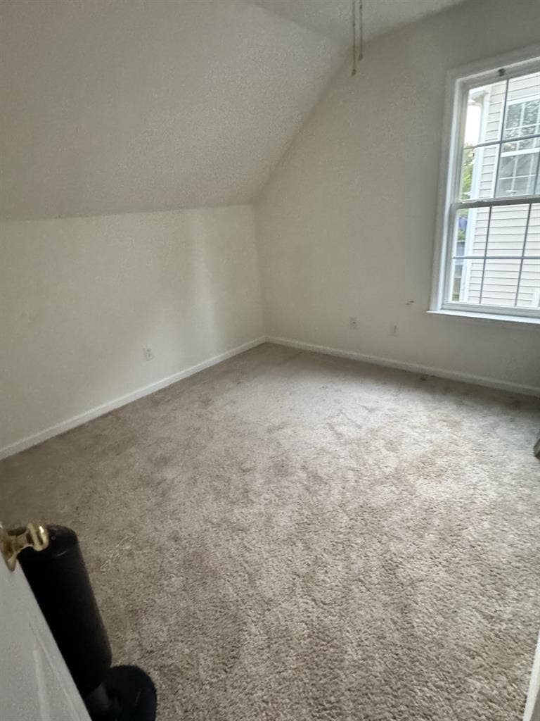 Roommate Wanted for Nice House!