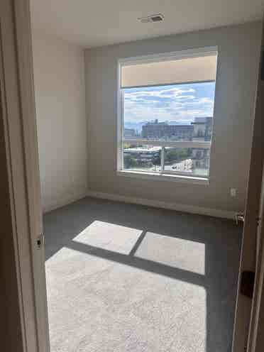 fun
 roomate needed for slc b