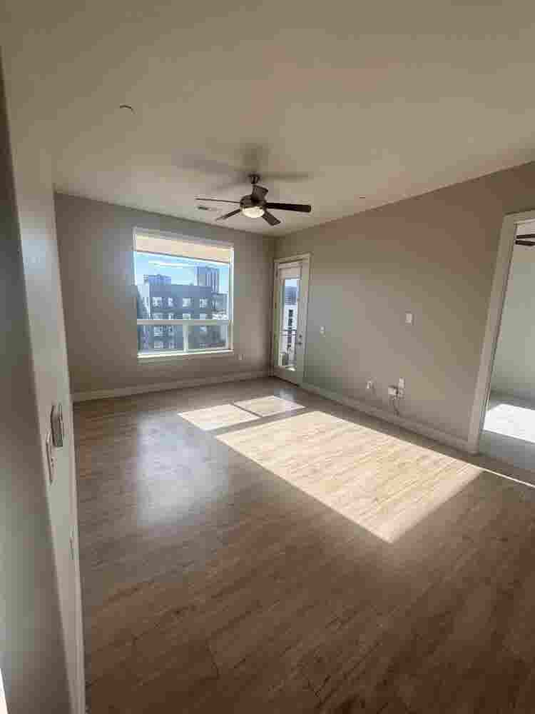 fun
 roomate needed for slc b