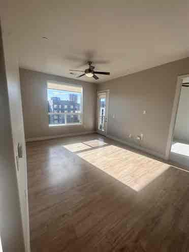 fun
 roomate needed for slc b