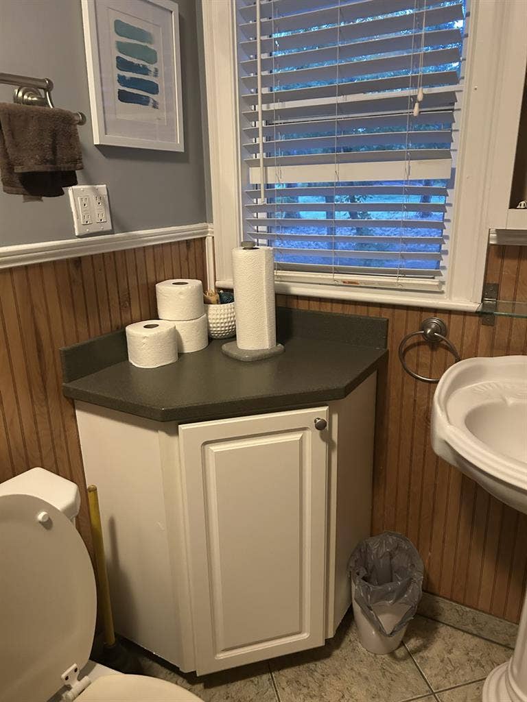 Room available for a male roommate