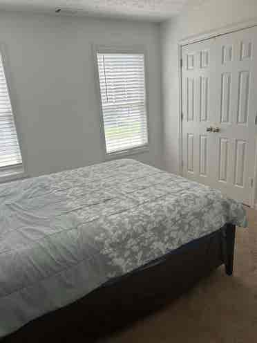 Furnished room in Covington