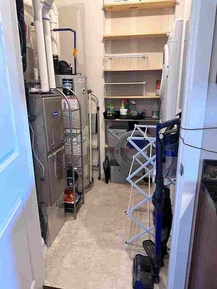 Fully Furnished Condo move in