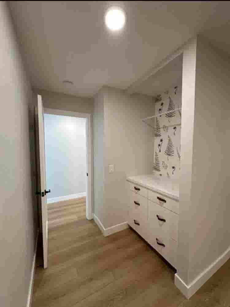 Room for Rent in Bayfront Condo