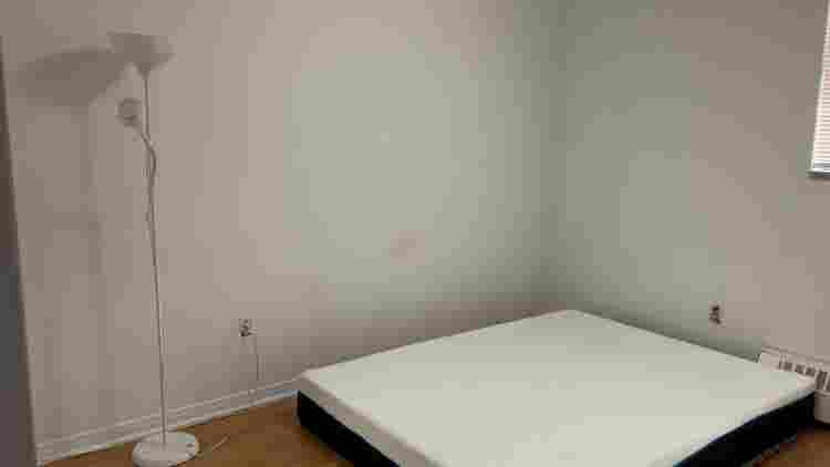 Room for Rent – Female Only