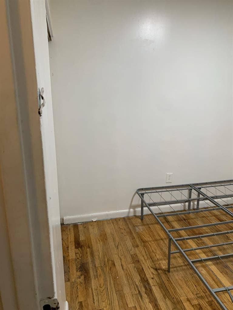 Room for rent in a great area