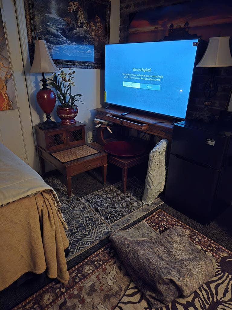 Furnished all-inclusive room