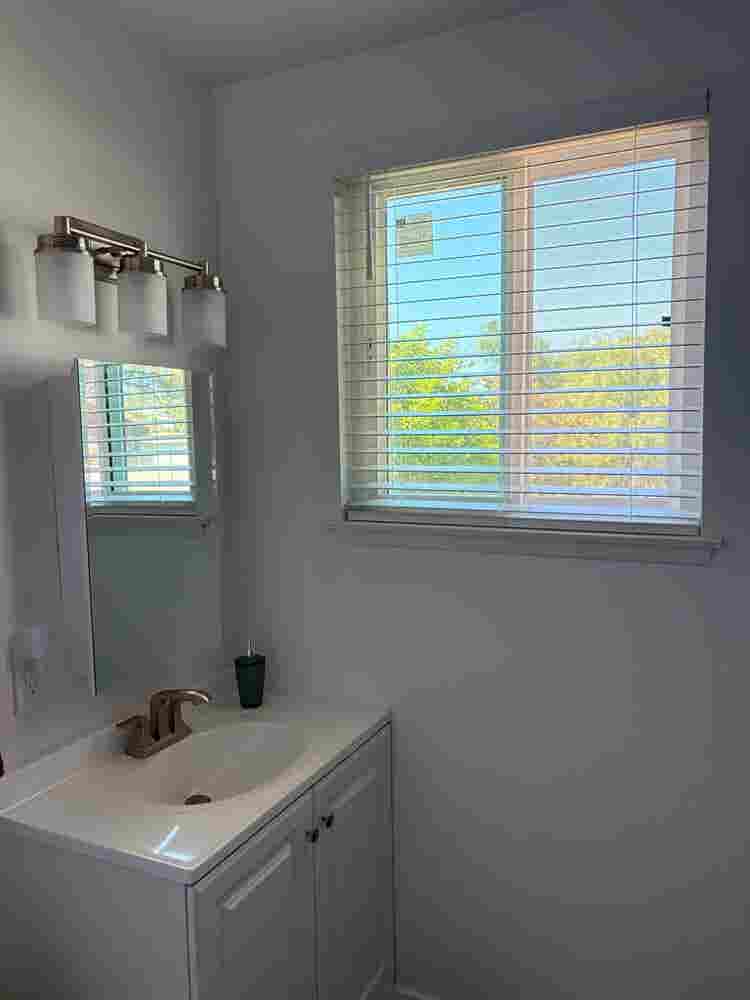 Furnished room for rent