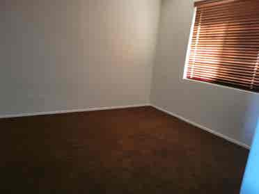2 Rooms available 1 is Master bedrm