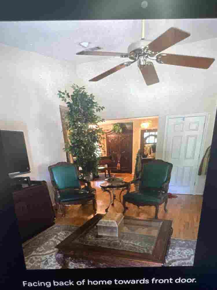 Part timer seeks full time roommie