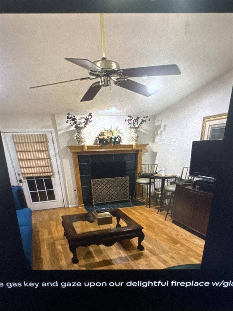 Part timer seeks full time roommie