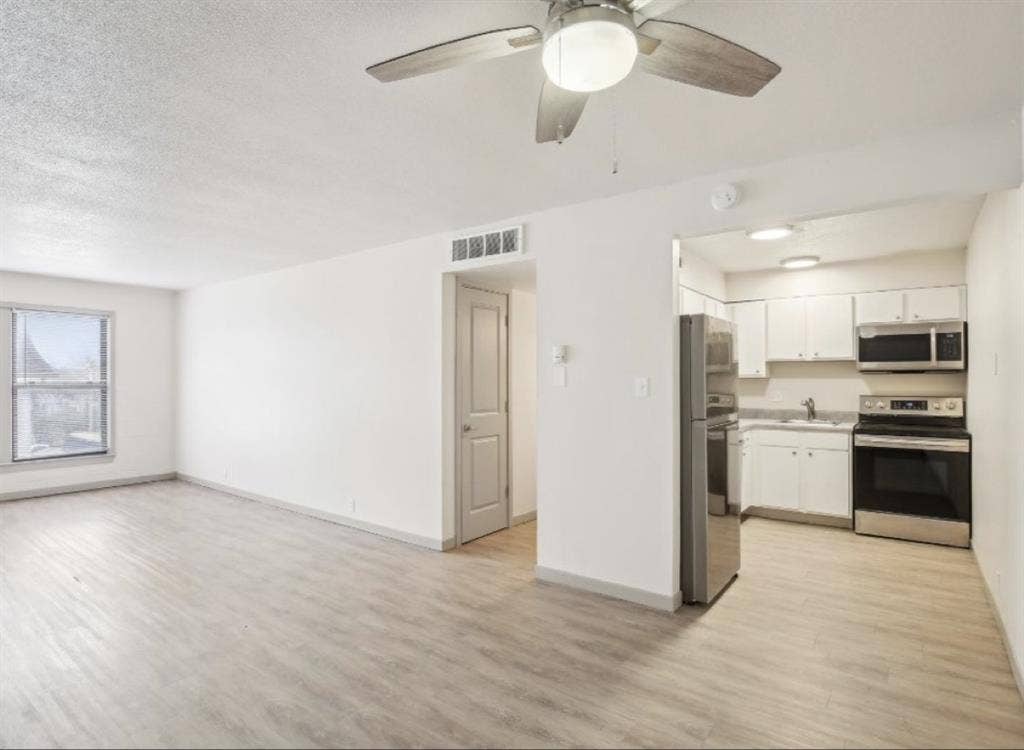 Fieldhouse View Apartments